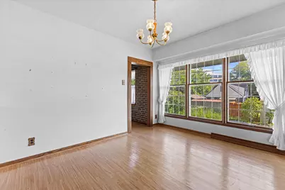 2226 S 90th St, West Allis, WI 53227 - Photo 17