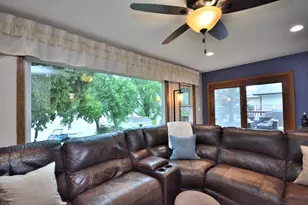 6709 Spruce Ln, Racine, WI 53185 - Photo 5
