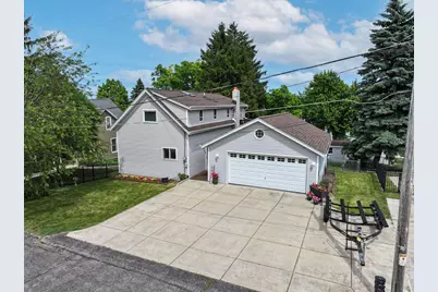 6709  Spruce Ln, Racine, WI 53185 - Photo 57