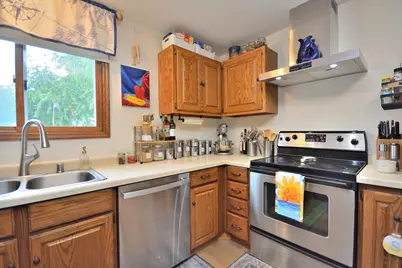 6709  Spruce Ln, Racine, WI 53185 - Photo 13