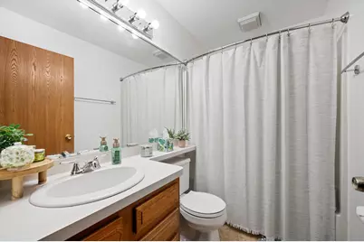 1020  Prairie Dr #9L, Racine, WI 53406 - Photo 11