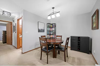 1020  Prairie Dr #9L, Racine, WI 53406 - Photo 5