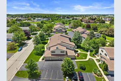 1020  Prairie Dr #9L, Racine, WI 53406 - Photo 25