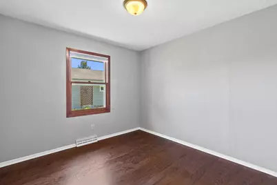 1130 E Elm Rd, Oak Creek, WI 53154 - Photo 17