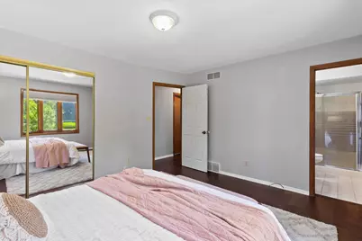 1130 E Elm Rd, Oak Creek, WI 53154 - Photo 25