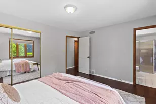 1130 E Elm Rd, Oak Creek, WI 53154 - Photo 25