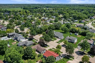 1130 E Elm Rd, Oak Creek, WI 53154 - Photo 9