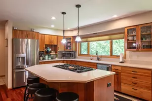 47060 Queens Cove Circle, Dresbach, MN 55947 - Photo 15