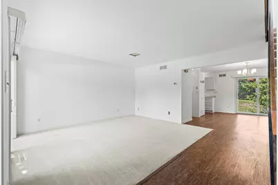 9256 N 70th St #BLDG 7, UNIT 2, Milwaukee, WI 53223 - Photo 19