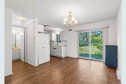 9256 N 70th St #BLDG 7, UNIT 2, Milwaukee, WI 53223 - Photo 15