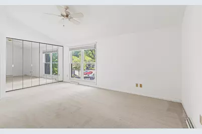 9256 N 70th St #BLDG 7, UNIT 2, Milwaukee, WI 53223 - Photo 7