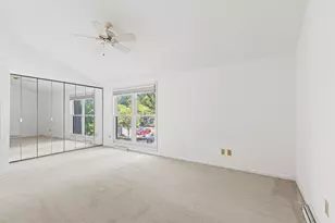 9256 N 70th St, Milwaukee, WI 53223 - Photo 7
