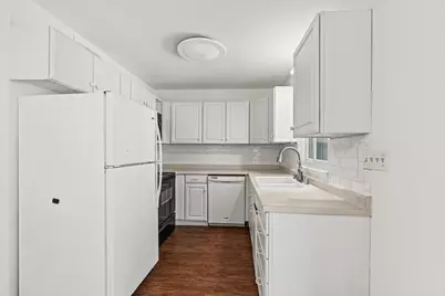 9256 N 70th St #BLDG 7, UNIT 2, Milwaukee, WI 53223 - Photo 17