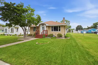 2321  Johnson St, La Crosse, WI 54601 - Photo 1