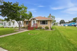 2321 Johnson St, La Crosse, WI 54601 - Photo 1