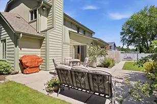 1127 Tenny Ave, Waukesha, WI 53186 - Photo 33
