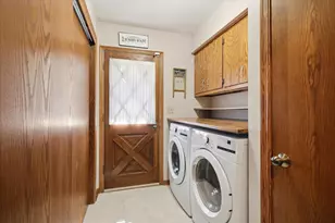 1127 Tenny Ave, Waukesha, WI 53186 - Photo 17