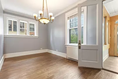 2667 N Summit Ave, Milwaukee, WI 53211 - Photo 9
