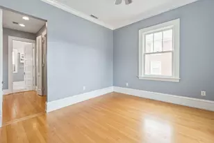 2667 N Summit Ave, Milwaukee, WI 53211 - Photo 19