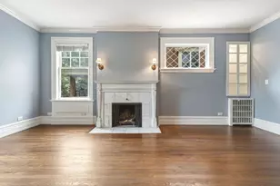 2667 N Summit Ave, Milwaukee, WI 53211 - Photo 7