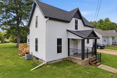 316 N Court St, Sparta, WI 54656 - Photo 1