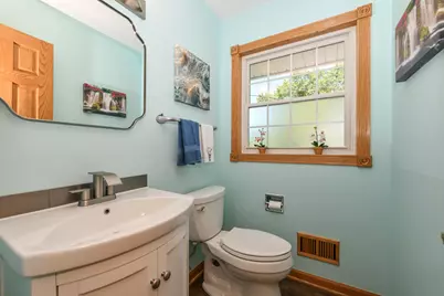 4971 S Jonathan Ln, New Berlin, WI 53151 - Photo 23