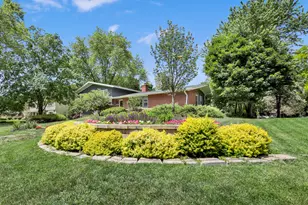 1225 Indianwood Dr, Brookfield, WI 53005 - Photo 5