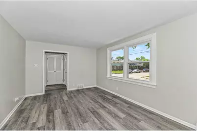 3400 S 8th Ave, Racine, WI 53402 - Photo 13