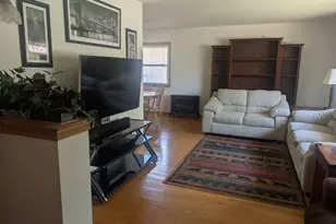 8827 W Burdick Ave, Milwaukee, WI 53227 - Photo 7