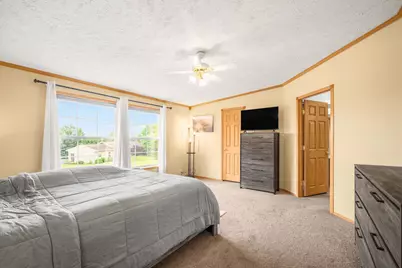 1757  Cedarview Dr, Saint Cloud, WI 53079 - Photo 13