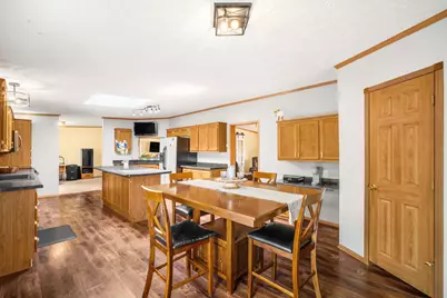 1757  Cedarview Dr, Saint Cloud, WI 53079 - Photo 9