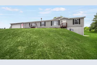 1757  Cedarview Dr, Saint Cloud, WI 53079 - Photo 27