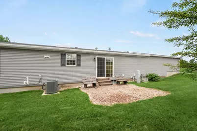 1757  Cedarview Dr, Saint Cloud, WI 53079 - Photo 25