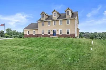 N94W25549  Norwauk Rd, Lisbon, WI 53017 - Photo 1