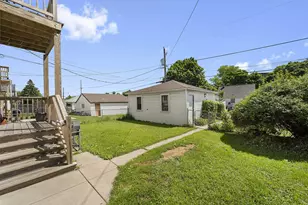 3238 S 7th St, Milwaukee, WI 53215 - Photo 17