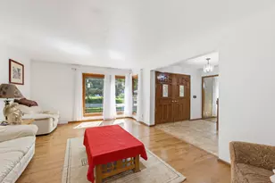 5050 Spruce Ct, Greendale, WI 53129 - Photo 7