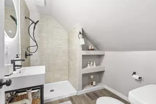 4218 N 71st St, Milwaukee, WI 53216 - Photo 13