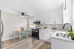 4218 N 71st St, Milwaukee, WI 53216 - Photo 7