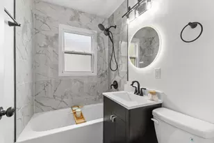 4218 N 71st St, Milwaukee, WI 53216 - Photo 9