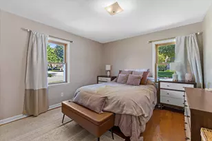 270 N 111th St, Wauwatosa, WI 53226 - Photo 7