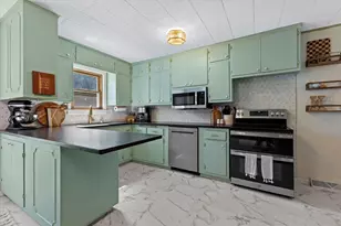 270 N 111th St, Wauwatosa, WI 53226 - Photo 3