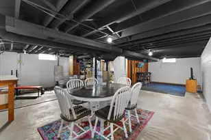 270 N 111th St, Wauwatosa, WI 53226 - Photo 13
