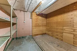2704 N 46th St, Milwaukee, WI 53210 - Photo 35