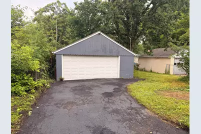 5217 N 61st St, Milwaukee, WI 53218 - Photo 5