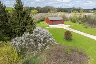 N1259 Co Rd P, Ashippun, WI 53078 - Photo 5