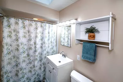 1817 N 118th St, Wauwatosa, WI 53226 - Photo 13