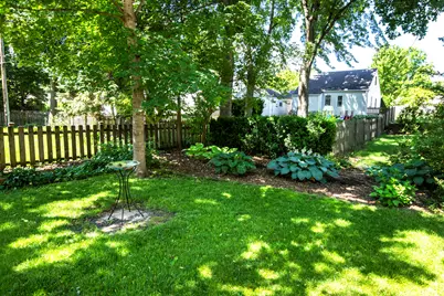 1817 N 118th St, Wauwatosa, WI 53226 - Photo 7