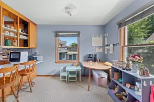 809 E Cady St, Watertown, WI 53094 - Photo 17
