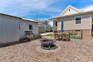809 E Cady St, Watertown, WI 53094 - Photo 33