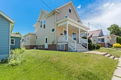 809 E Cady St, Watertown, WI 53094 - Photo 3